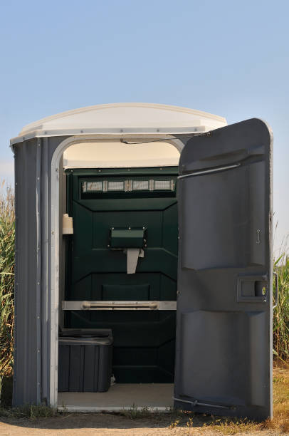 Best Construction site porta potty rental  in , ND